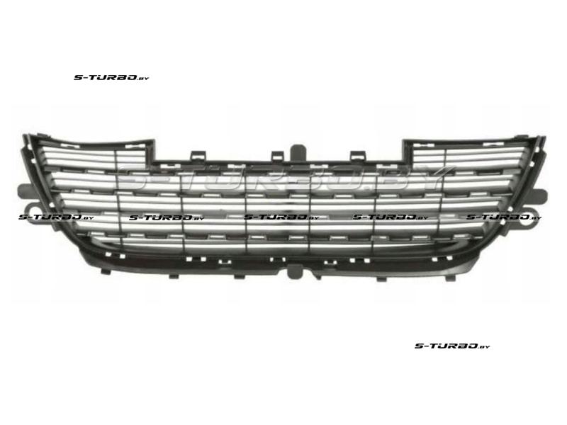 Решетка в бампер (центральная) 2014-2016