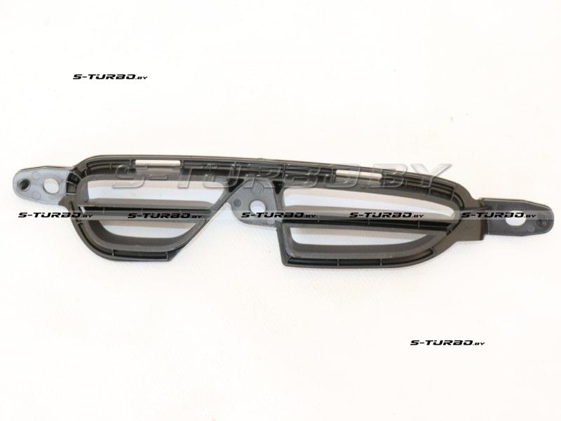 Решетка в бампер (правая)